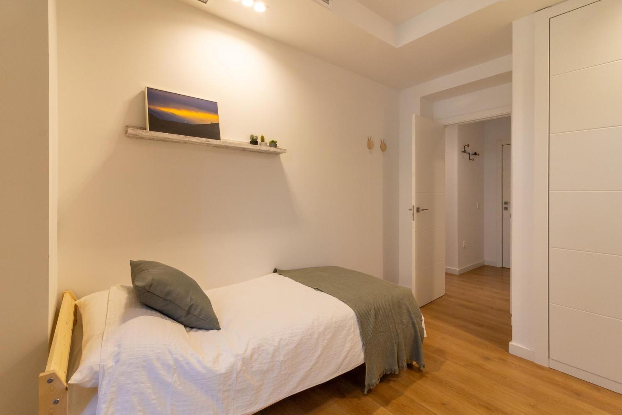 Nt Luxury Central Duplex With Terrace & Parking Málaga Exteriör bild