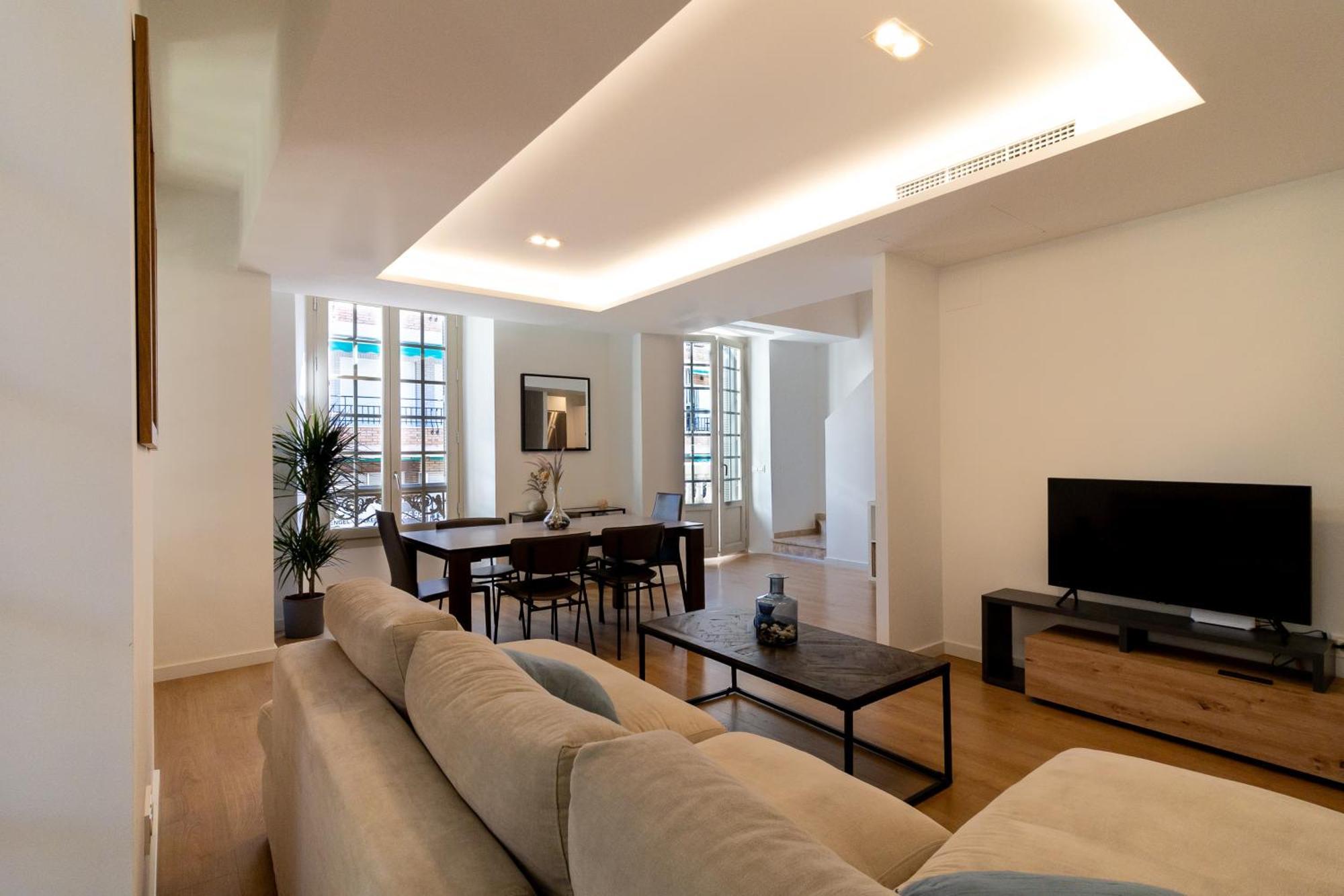 Nt Luxury Central Duplex With Terrace & Parking Málaga Exteriör bild